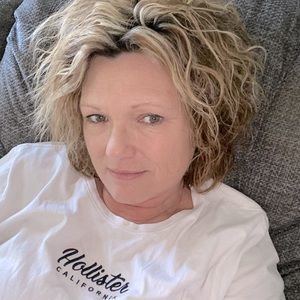 Meet your Posher, Pamela